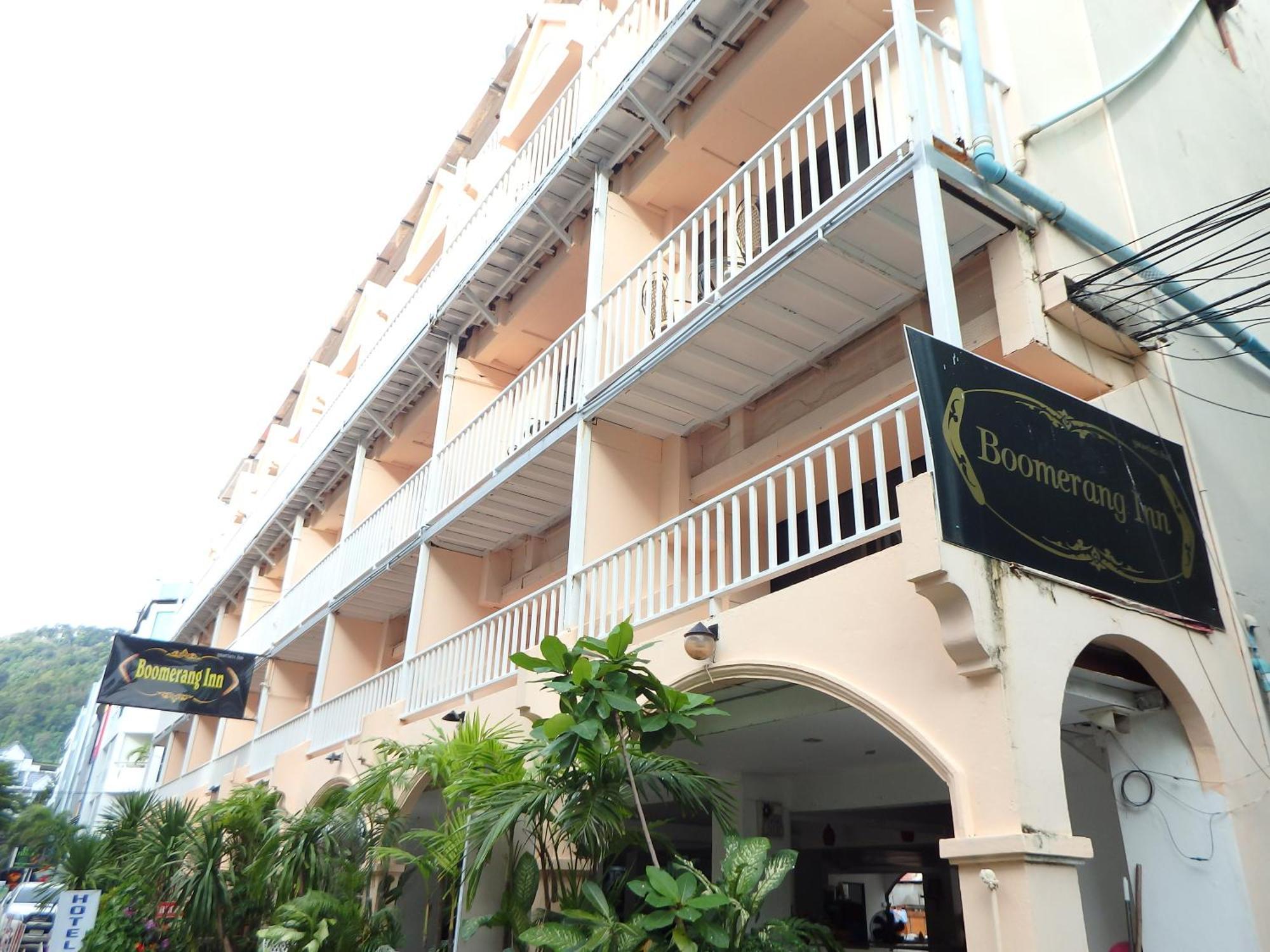 Boomerang Inn Phuket Buitenkant foto
